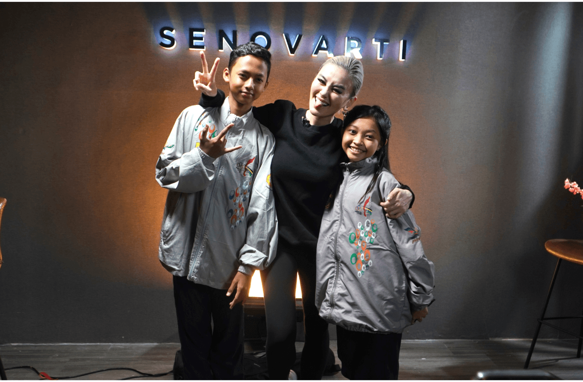 AGNEZ MO Ketemu Penari Berbakat Devina Anindita dan Kesya Aditya yang Viral
