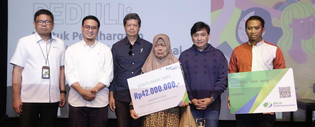 AMI Peduli Memberikan Bantuan Ke Musisi Tradisional