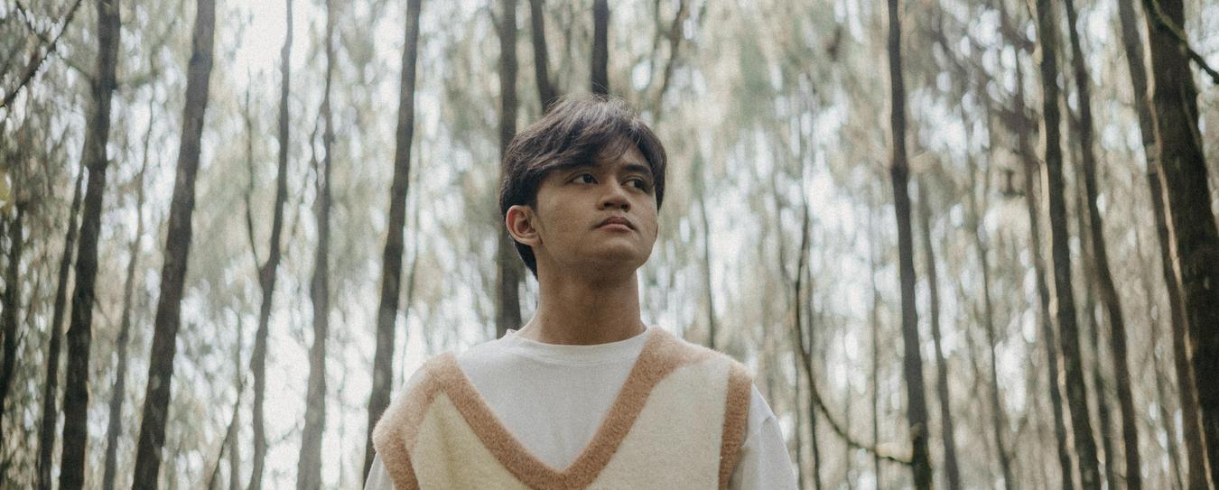 Arash Buana Hadapi Quarter Life Crisis di Single "Friends"