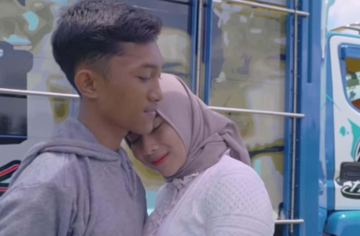 Lirik Lagu “Cintaku” Rendy Andika dan Miita Mpot yang Viral di TikTok
