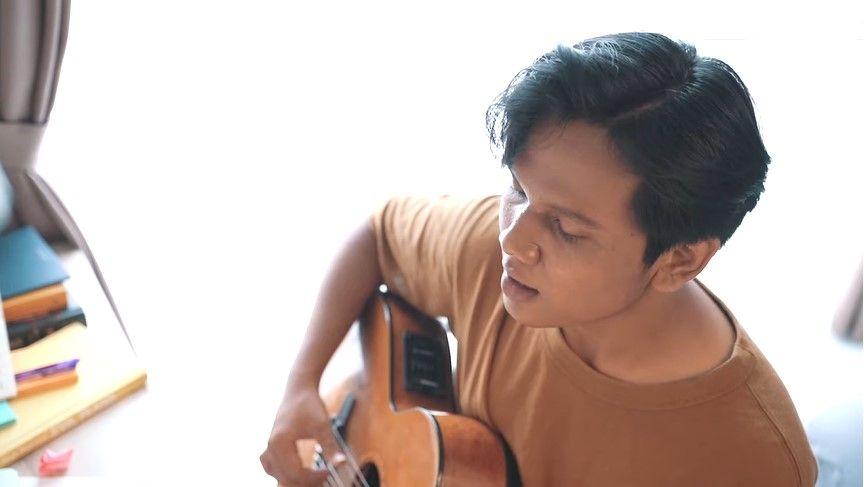 Khifnu, Pelantun Lagu Katakan Saja yang Viral di TikTok