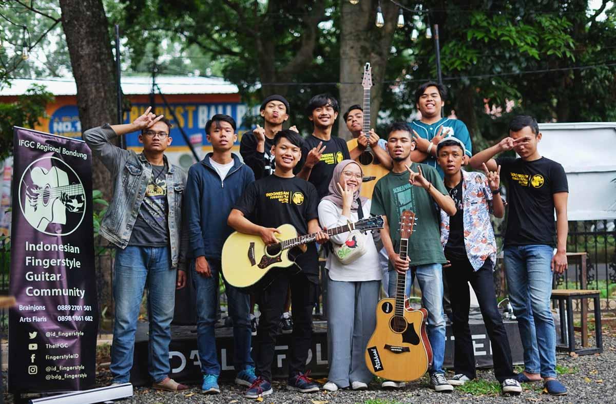 Wadah Penggemar Fingerstyle Guitar yang Bernama IFGC