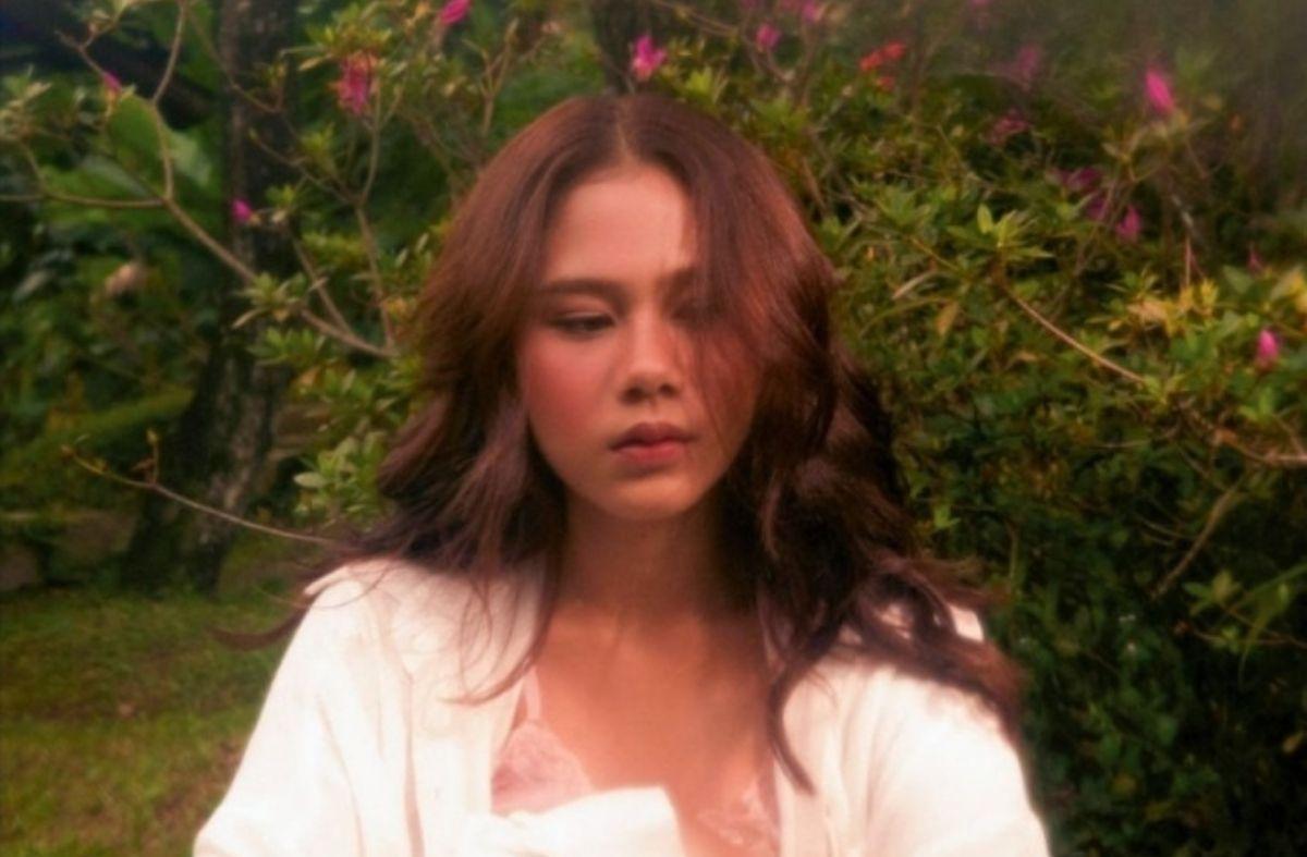 Hibur Rasa Rindu Penggemar Nadin Amizah Rilis Kembali Album ''Selamat Ulang Tahun'' dalam Bentuk CD