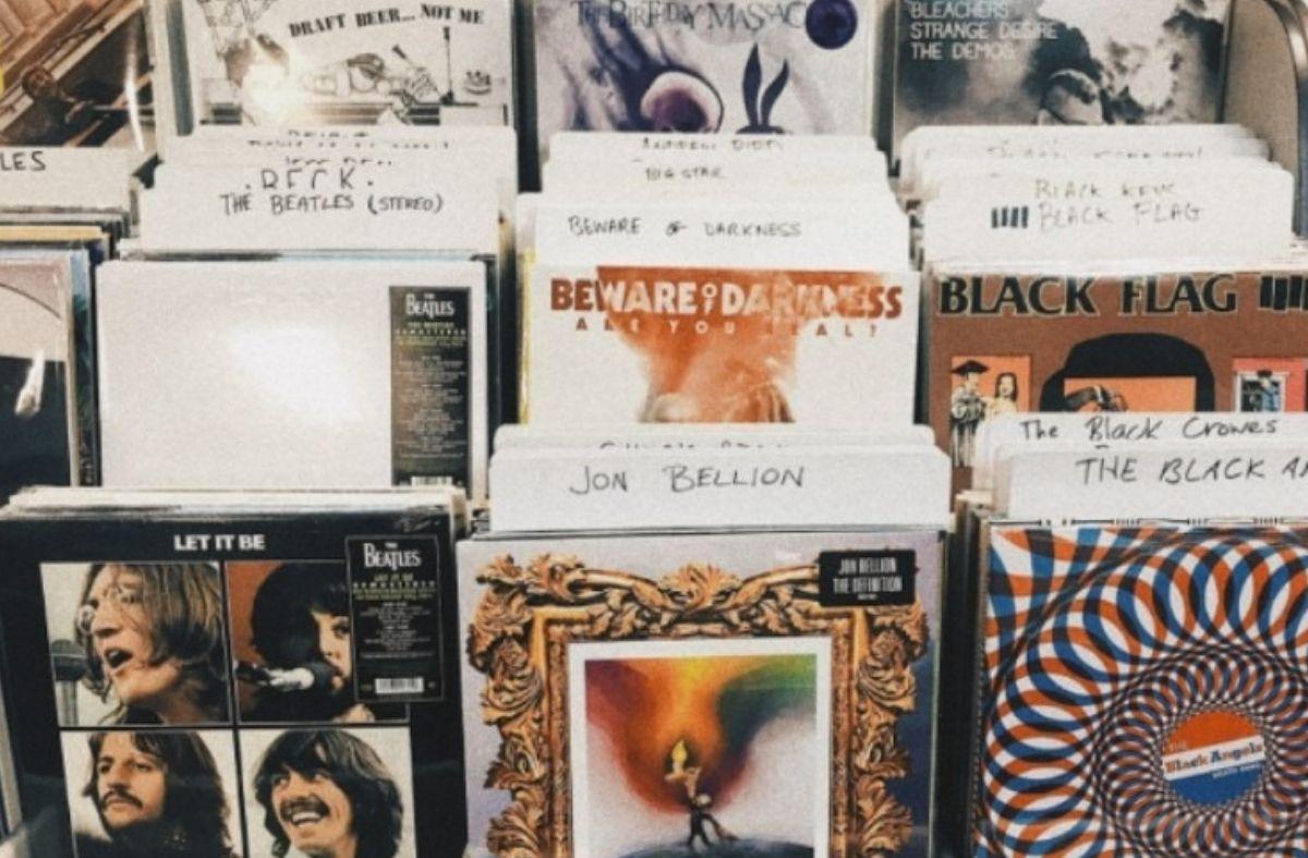 Analog Versus Digital: Musica Studio's, Demajors & Juni Records Buka Suara