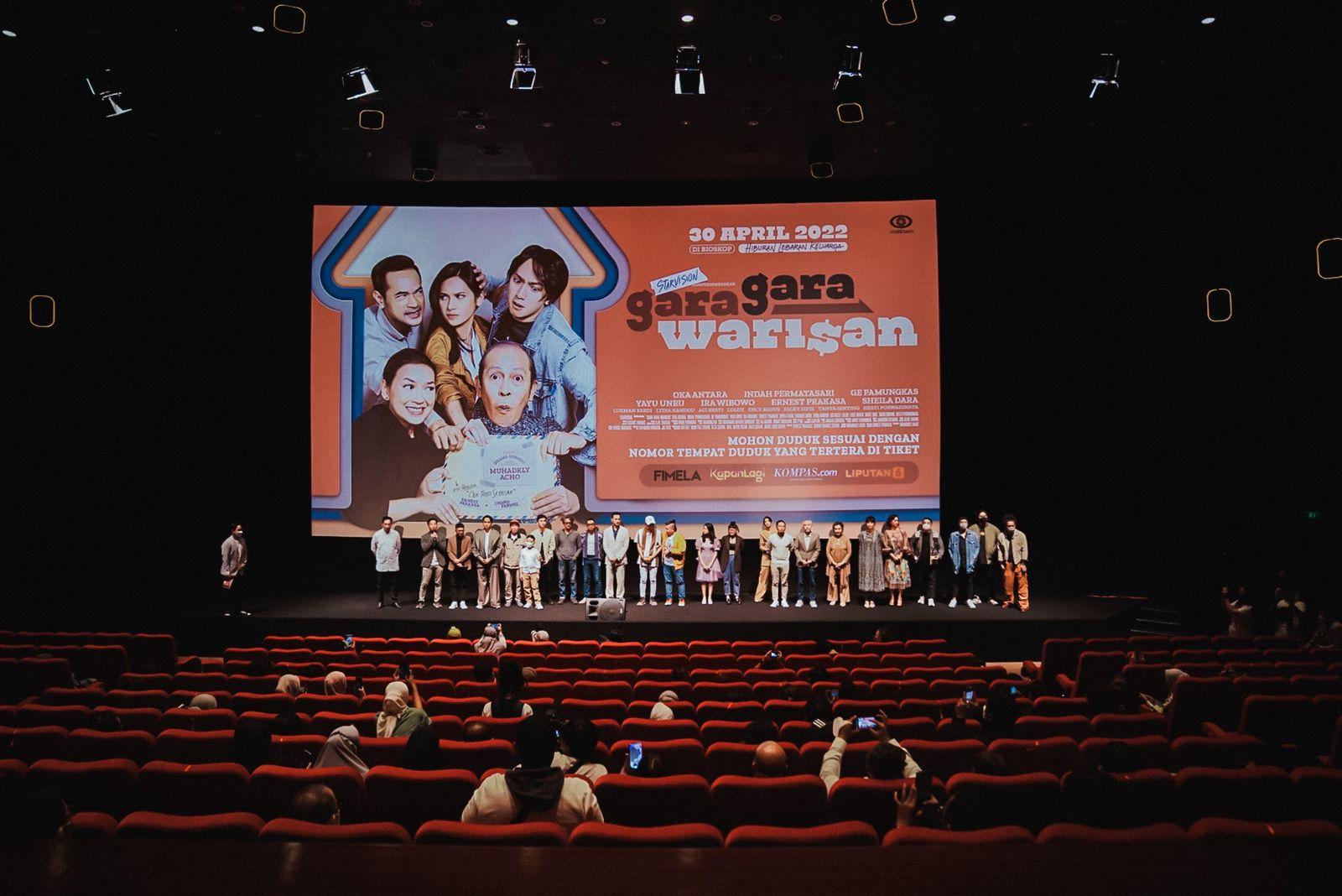 Gara-Gara Warisan Film Perdana Muhadkly Acho, Pesaing Ernest Prakasa di Drama Komedi