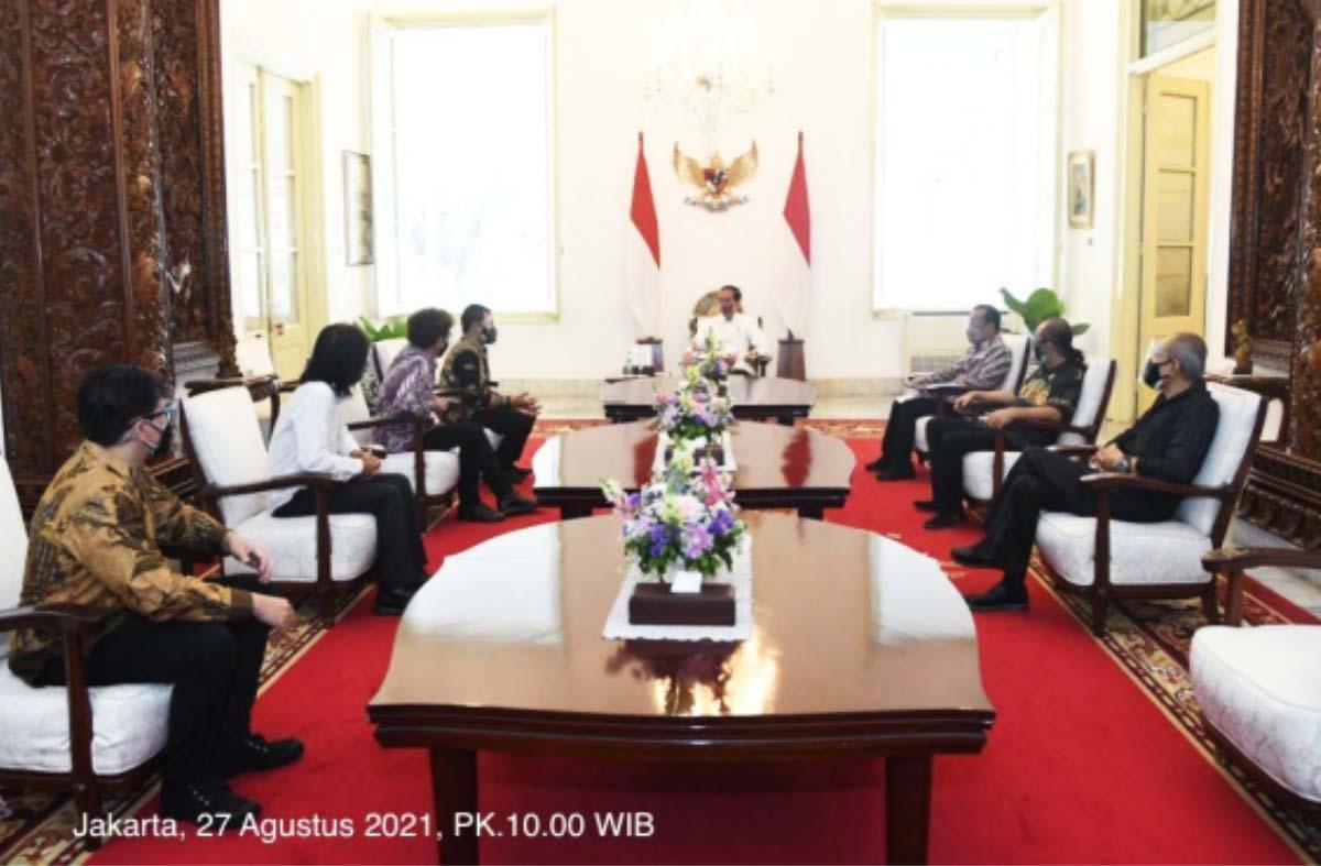 Presiden Joko Widodo Beri Apresiasi Konser Online 48 Tahun Godbless Berkarya